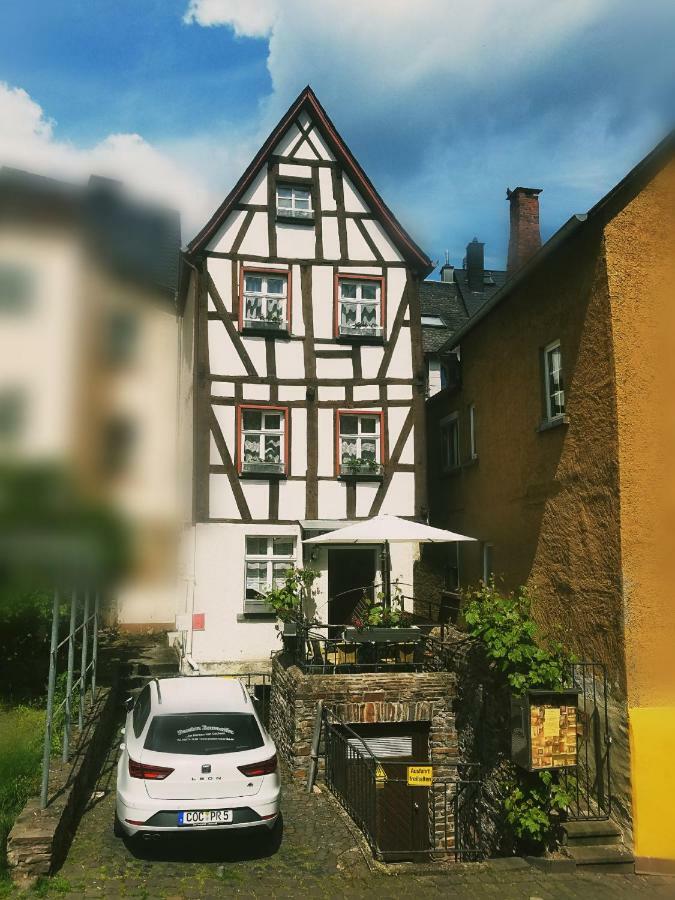 Gaestehaus Pension Romantika Cochem Exteriör bild