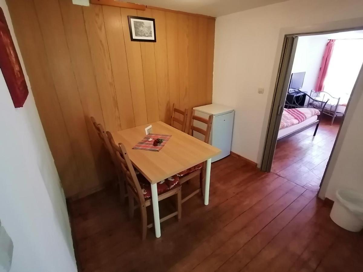 Gaestehaus Pension Romantika Cochem Exteriör bild